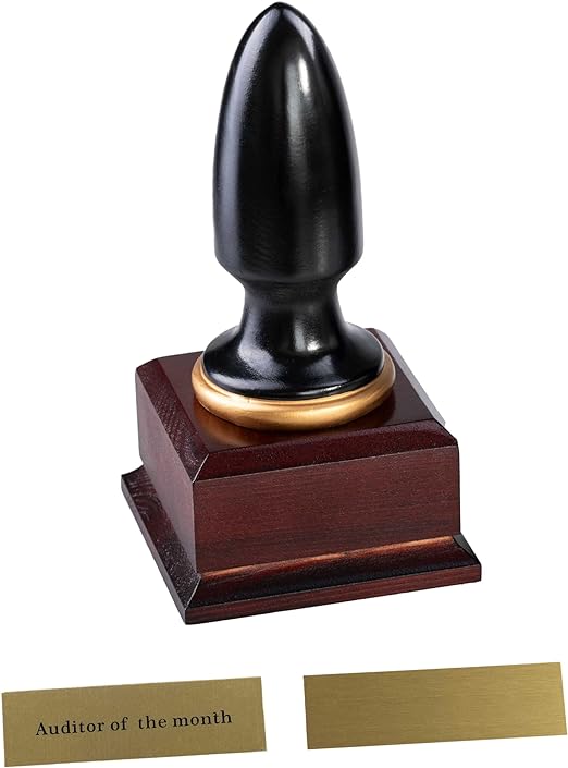 Everything Everywhere All Auditor of The Month Plug Throphy Custom by TVStoreOnline