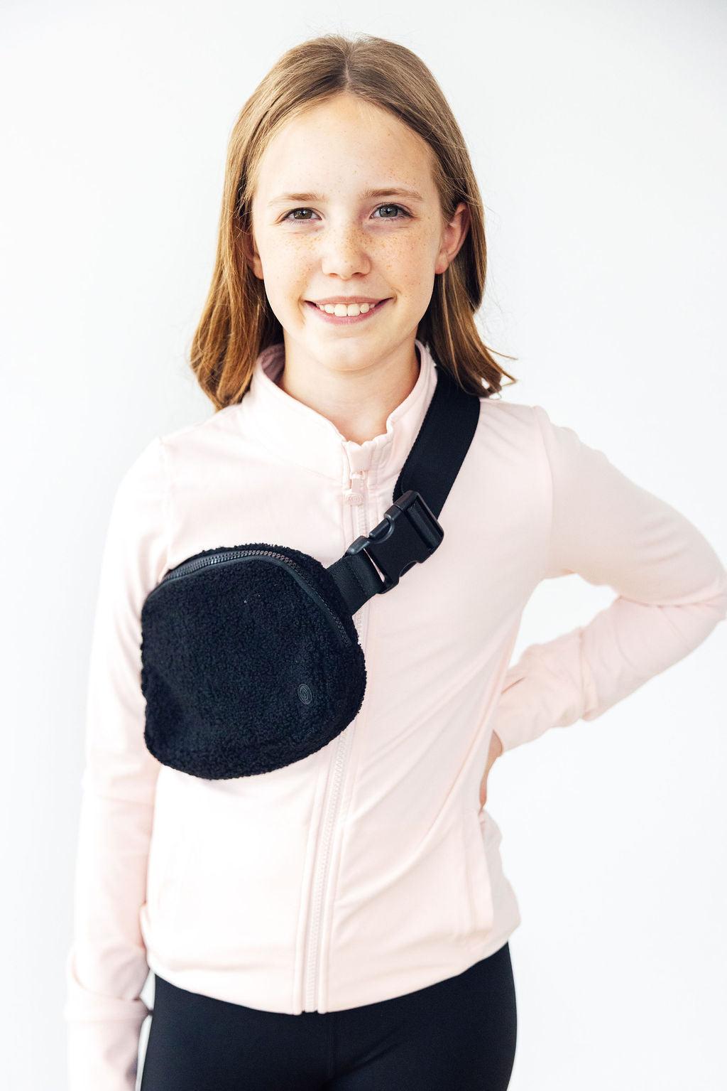 Black Fleece Belt Bag by Mila & Rose ®