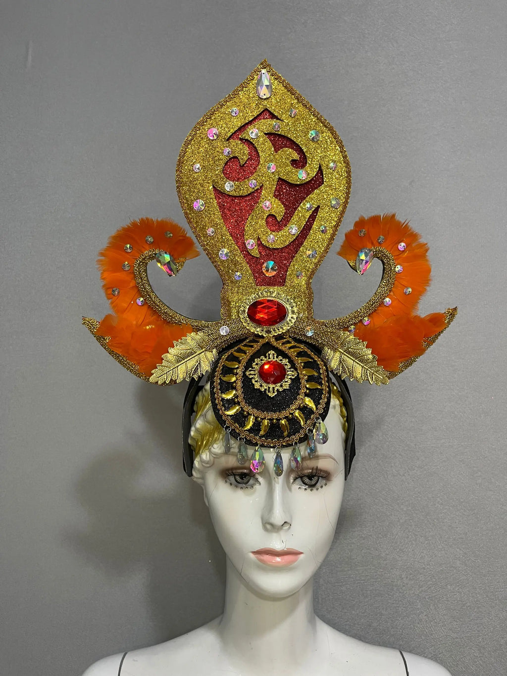 FASHIONABLE AND EXQUISITE HEADDRESS FEATHERS SAMBA DANCE CARNIVAL HALLOWEEN PARTY LATIN DANCE BAR PERFORMANCE HAT MASQUERADE by Stardust Starlets