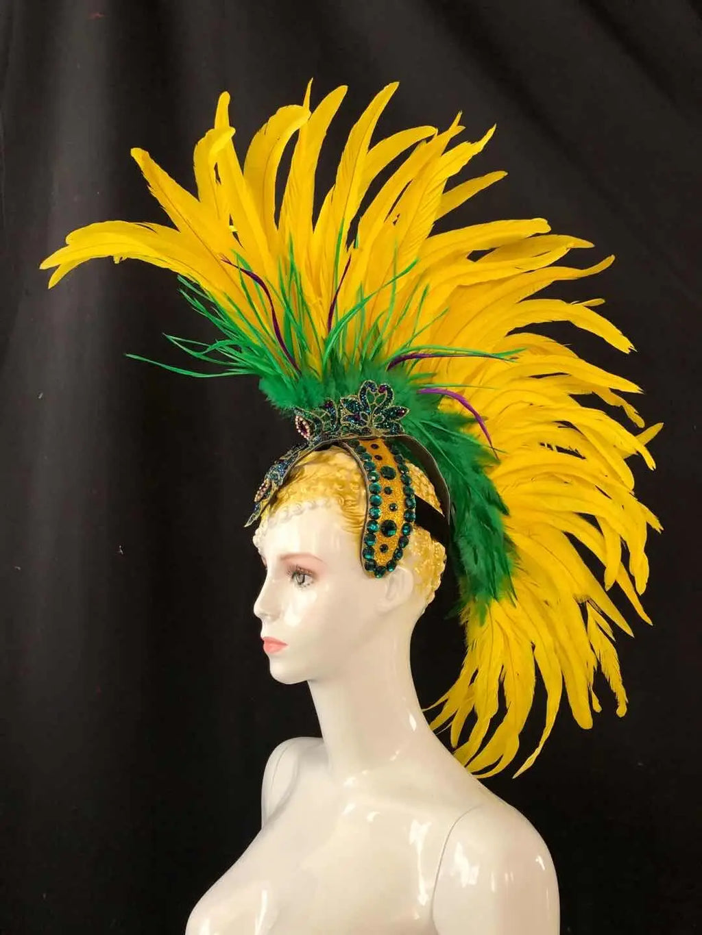 The Stardust Samba Radiance – Elegant Feathered Stage & Carnival Headdress by Stardust Starlets