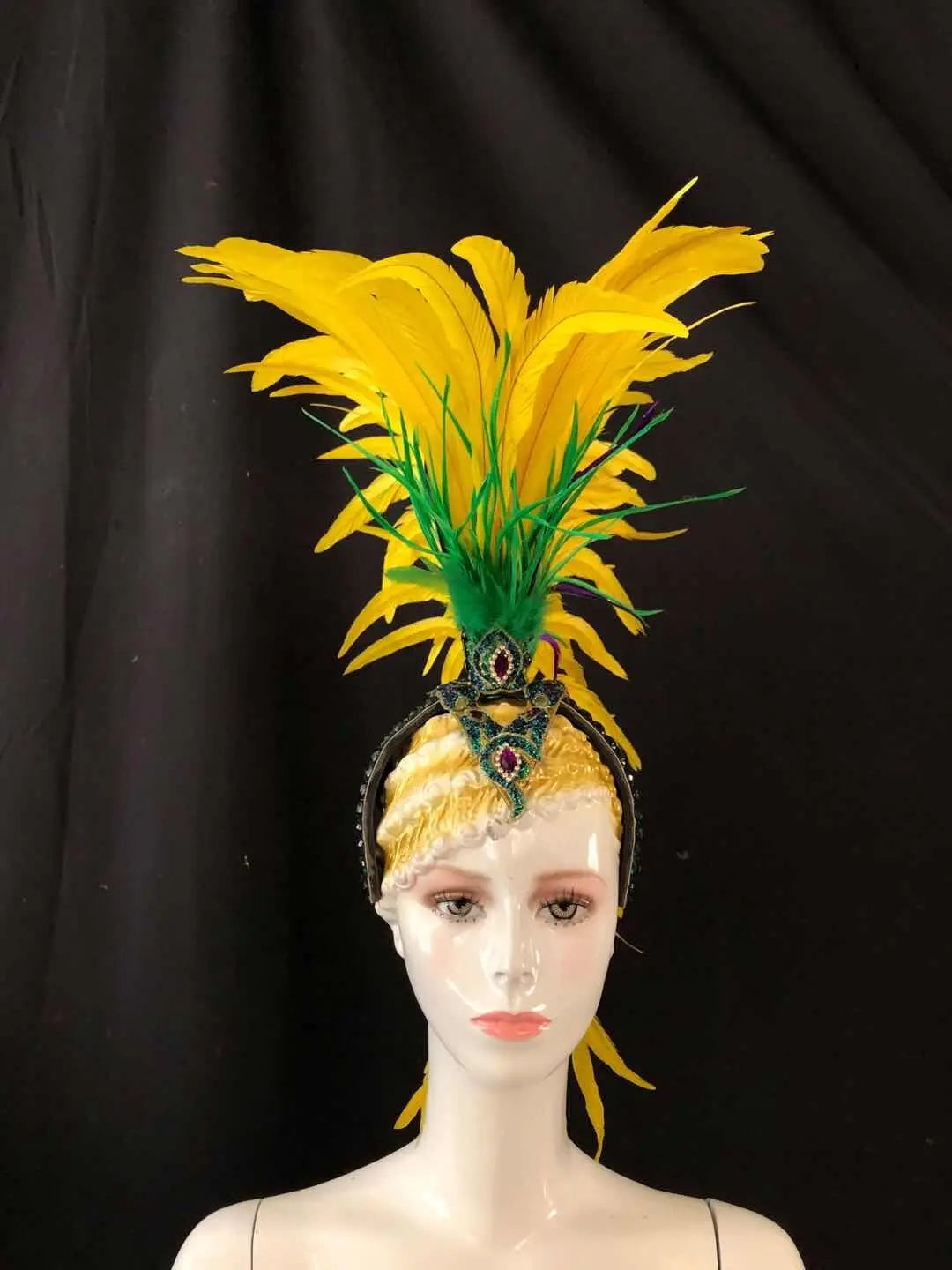 The Stardust Samba Radiance – Elegant Feathered Stage & Carnival Headdress by Stardust Starlets