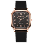 Fashionable quartz women's watch with silicone strap
