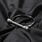 Horseshoe-shaped bracelets inlaid with zircon and diamonds by nowadaysfashion