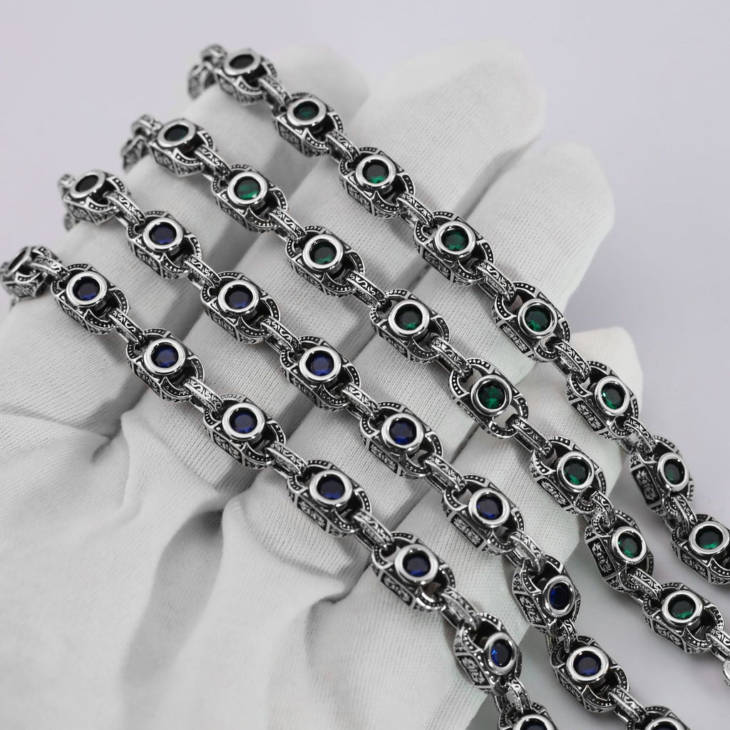 Aragogaceous pattern sapphire necklace for couples by nowadaysfashion