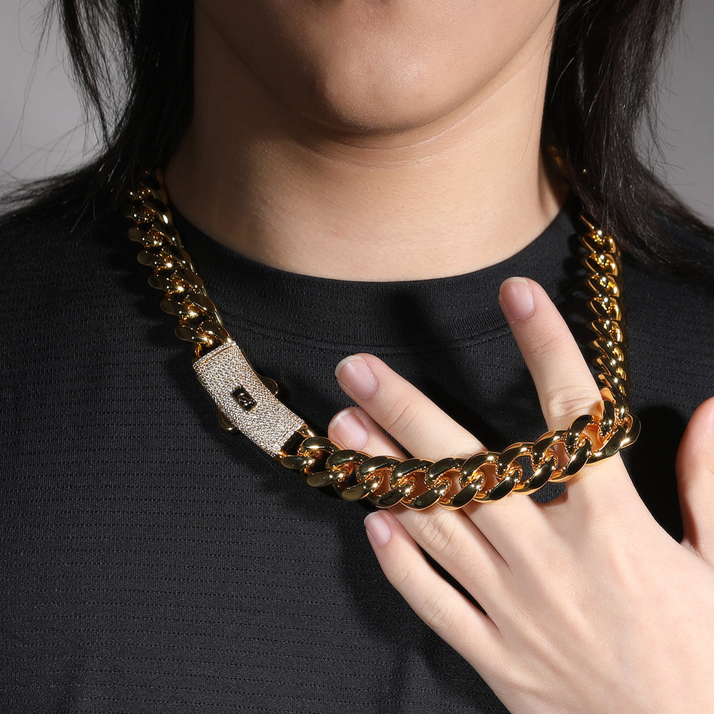 Hip-hop diamond-encrusted clasp smooth Cuban chain by nowadaysfashion