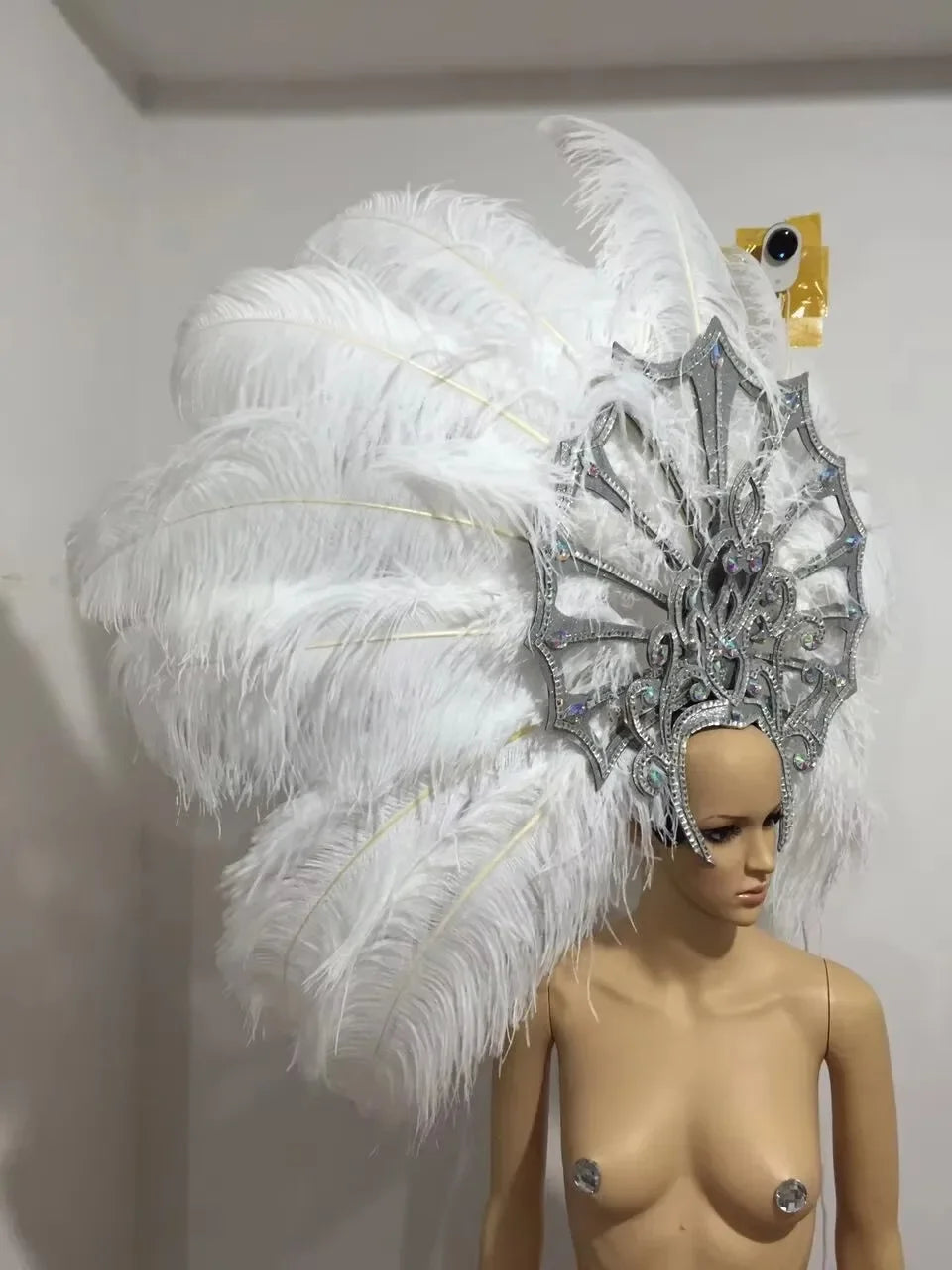 FASHIONABLE AND EXQUISITE HEADDRESS FEATHERS SAMBA DANCE CARNIVAL HALLOWEEN PARTY LATIN DANCE BAR PERFORMANCE HAT MASQUERADE by Stardust Starlets