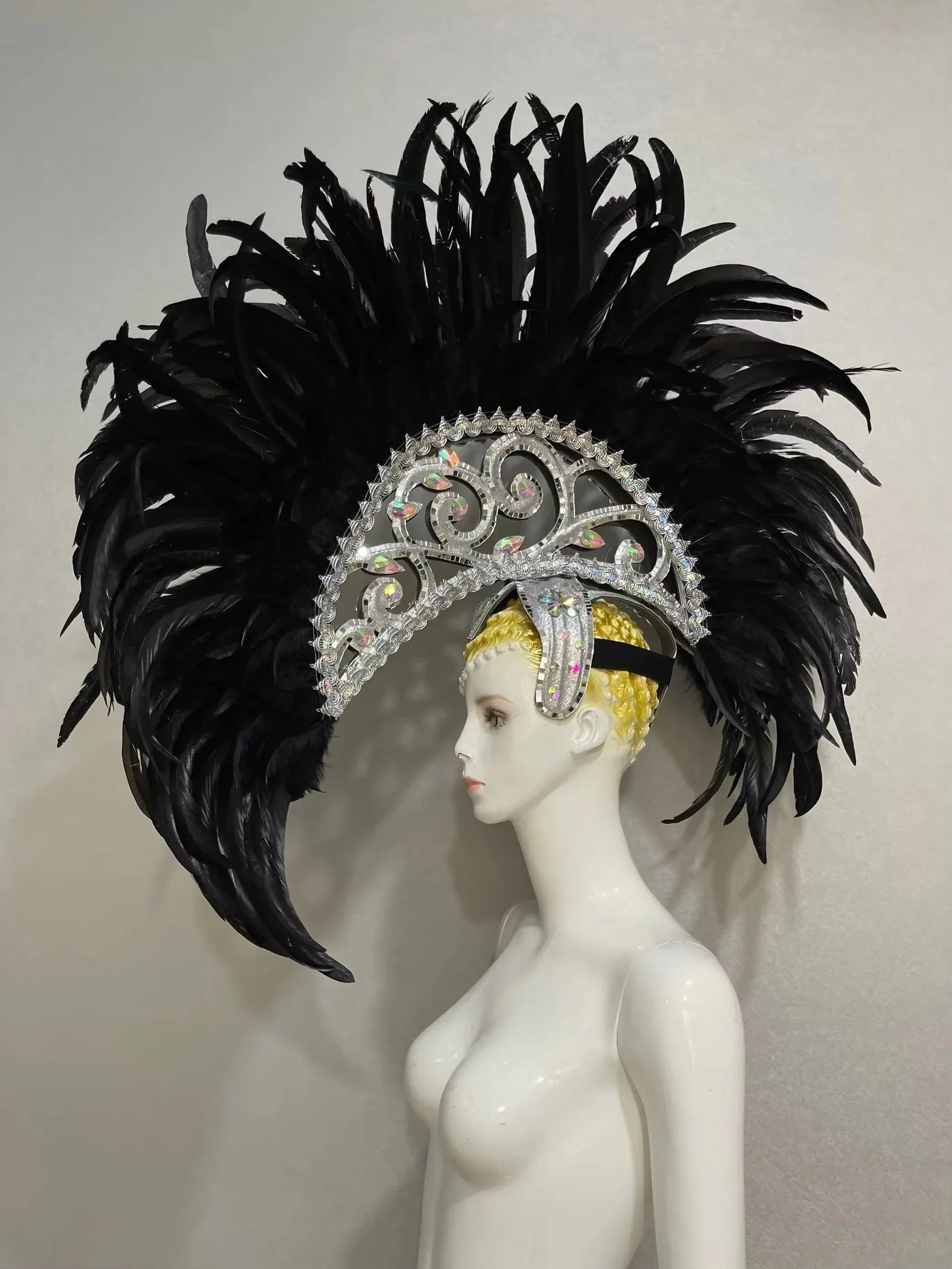 FASHIONABLE AND EXQUISITE HEADDRESS FEATHERS SAMBA DANCE CARNIVAL HALLOWEEN PARTY LATIN DANCE BAR PERFORMANCE HAT MASQUERADE by Stardust Starlets