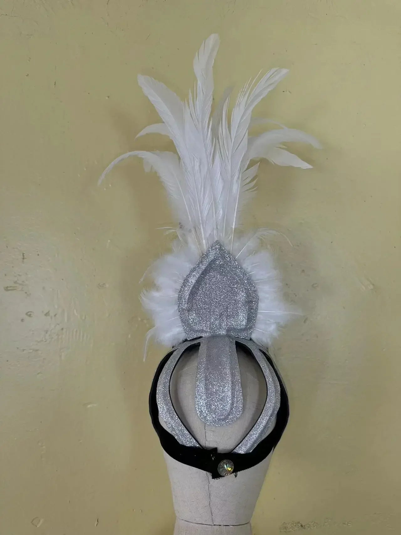 The Stardust Wings of Radiance – Deluxe Feathered Samba & Carnival Crown by Stardust Starlets