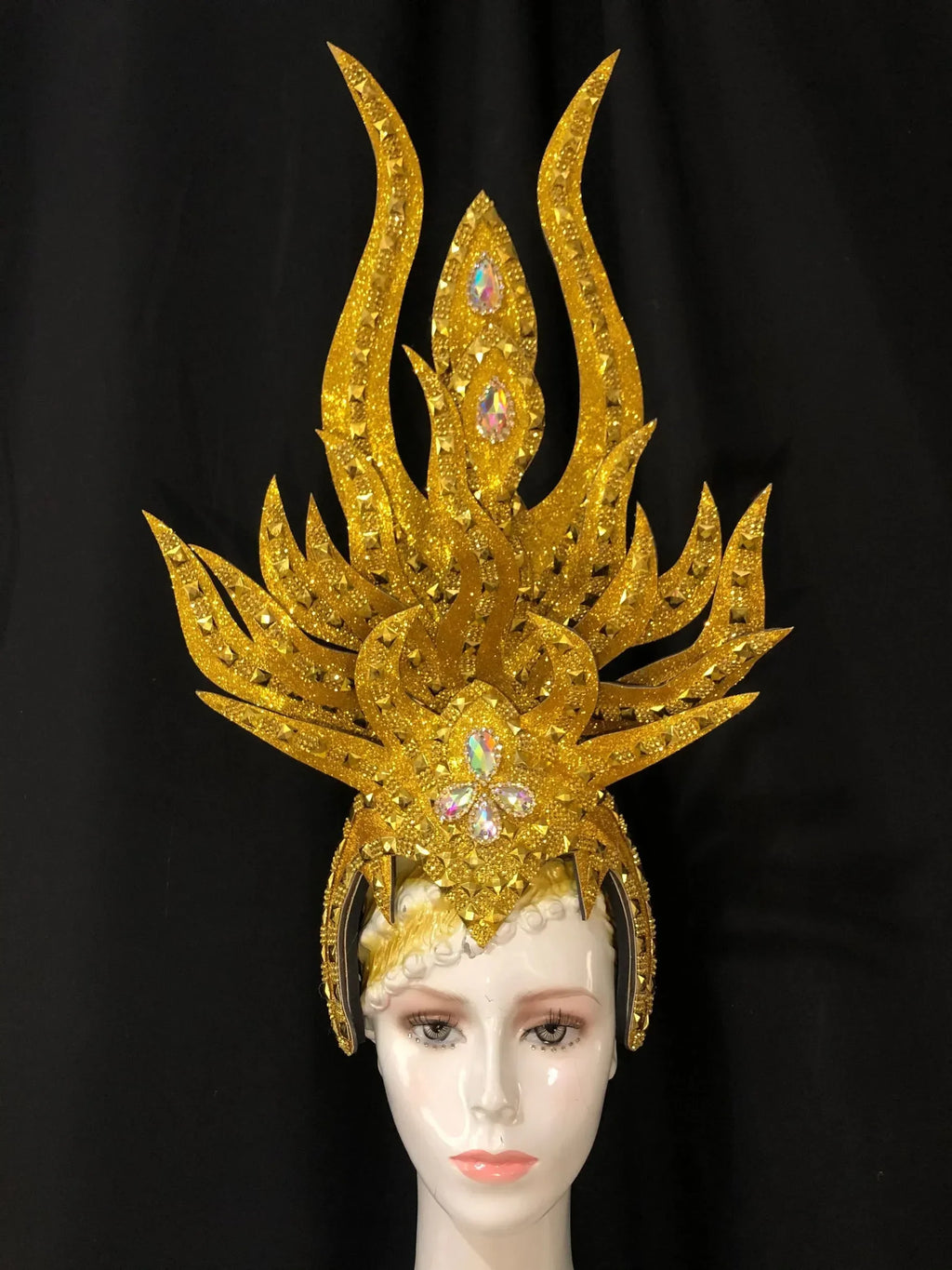 The Stardust Wings of Radiance – Deluxe Feathered Samba & Carnival Crown by Stardust Starlets