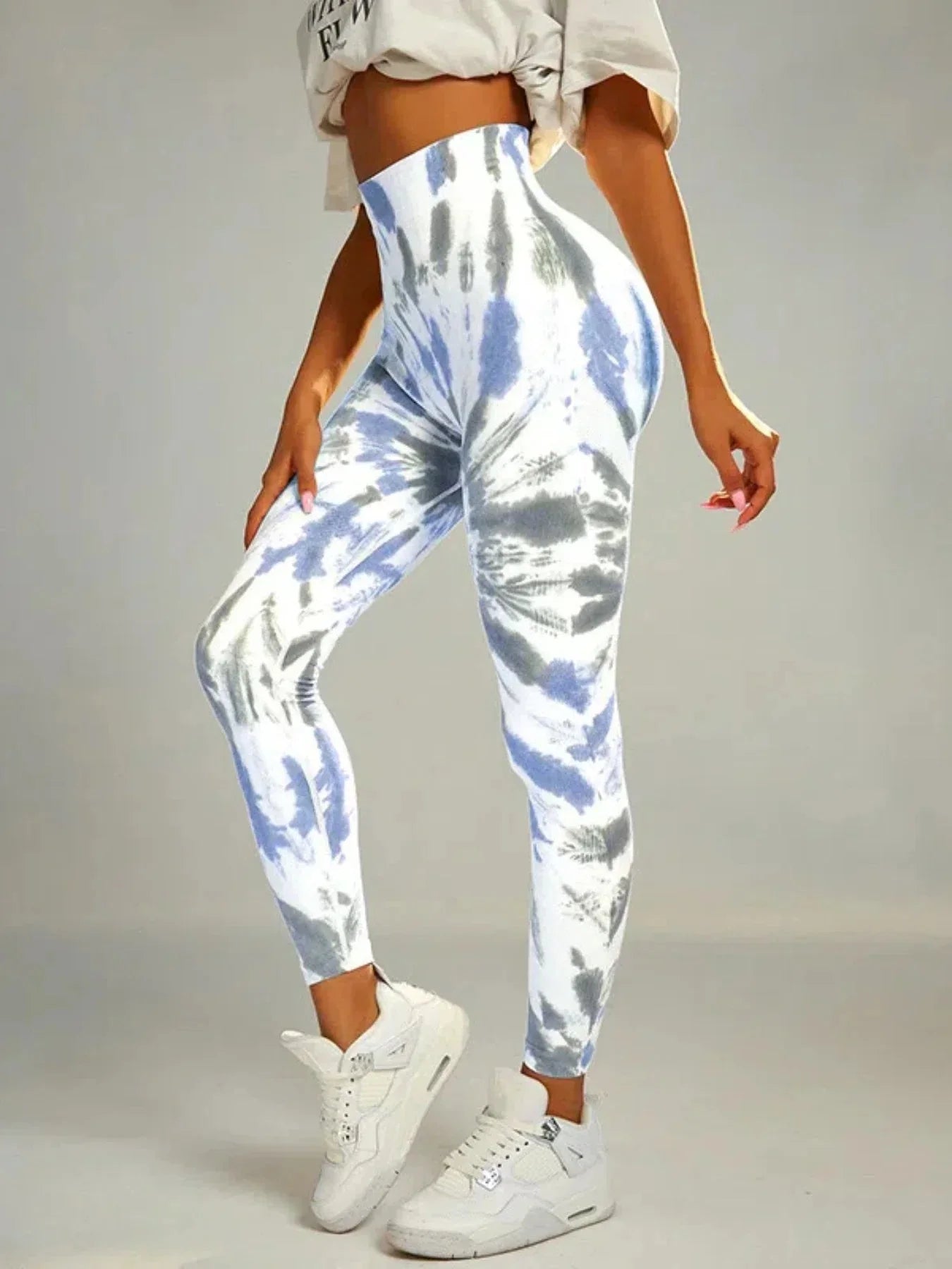 🧘‍♀️ Tie-Dye Seamless High-Waist Scrunch Butt Leggings by FitiqueFit