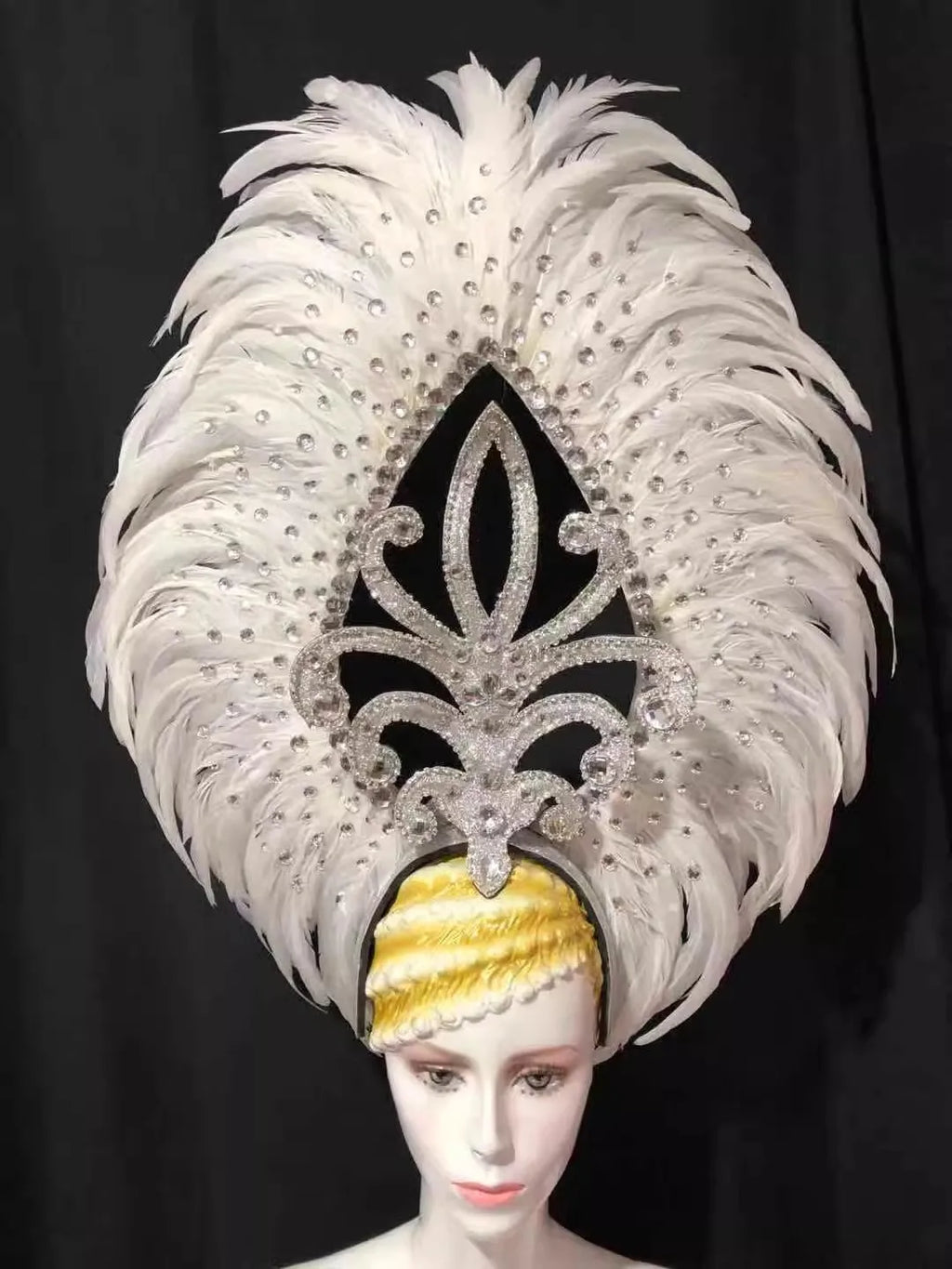 The Stardust Wings of Radiance – Deluxe Feathered Samba & Carnival Crown by Stardust Starlets