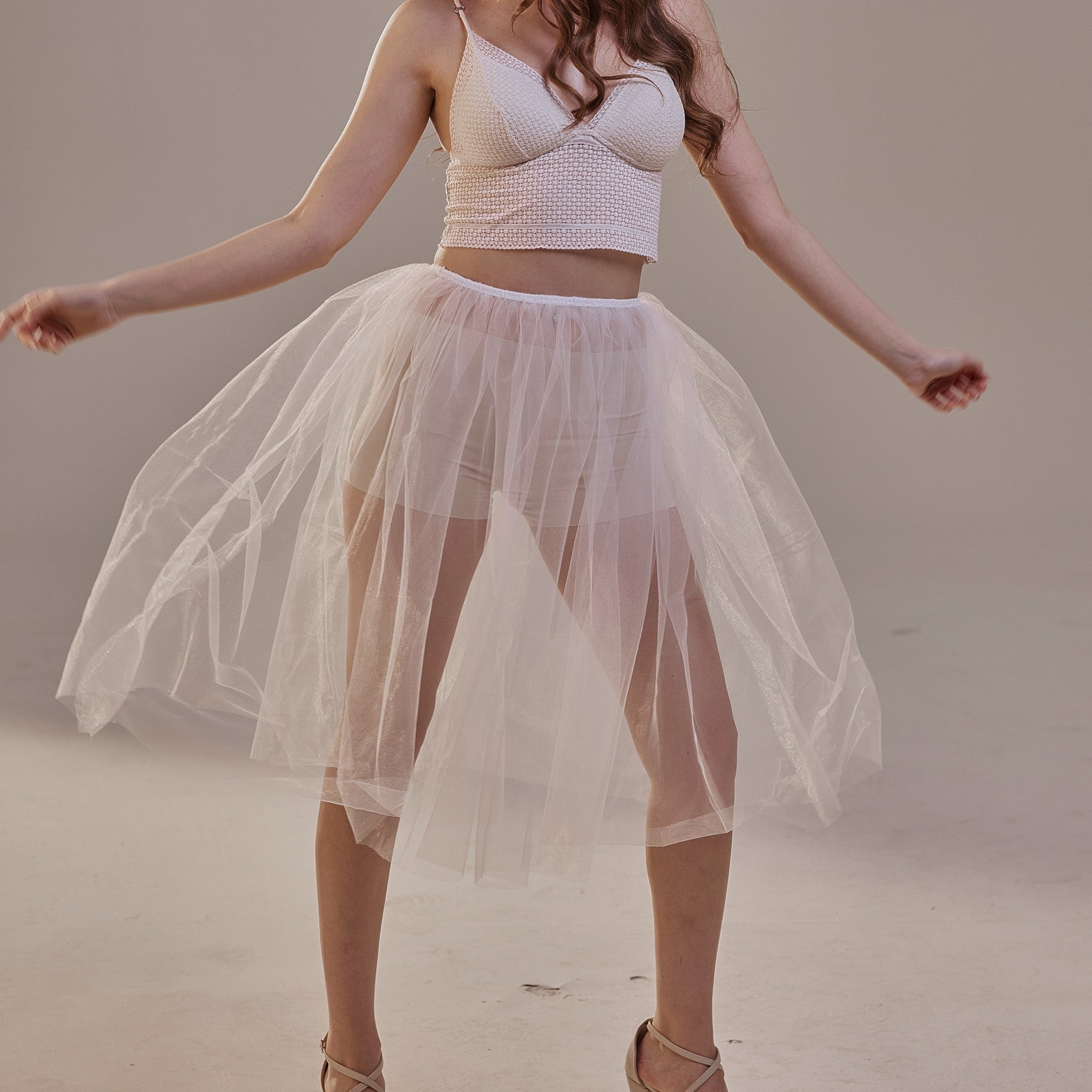 Short Soft White Tulle Skirt for Women , Flowy Mini Tulle Skirt, Bridal Party Skirt, Bachelorette Skirt by Bridal Port