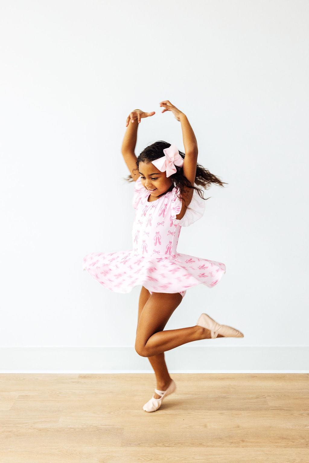 Twirling en Pointe S/S Twirl Leotard by Mila & Rose ®