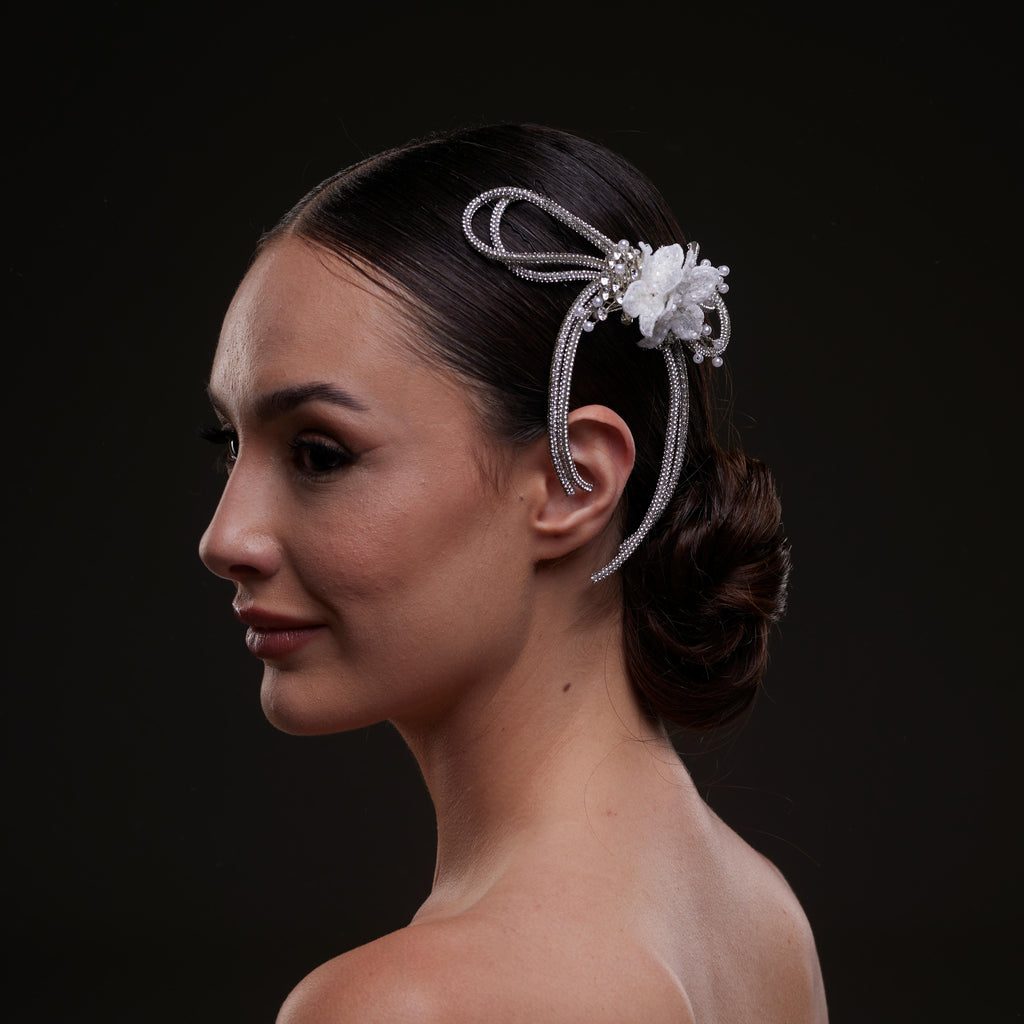 White Crystal & Pearl Hair Comb by Bridal Port