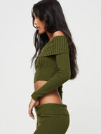 Chanda Knitted Sweater: Cozy Winter Must-Have by Celidior