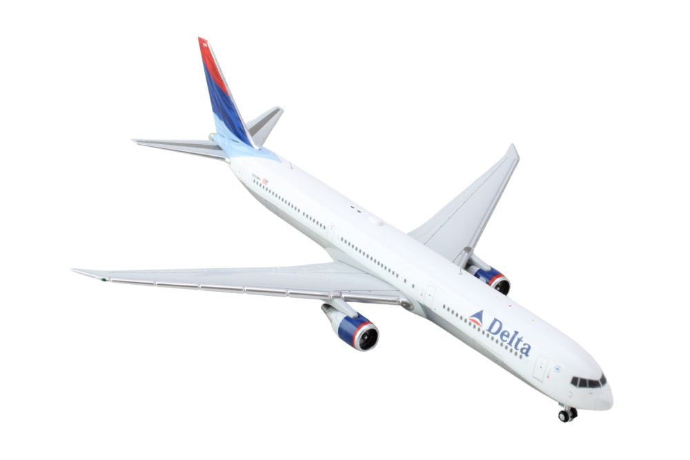 Boeing 767-400ER Commercial Aircraft "Delta Air Lines" (N829MH) White with Red and Blue Tail 1/400 Diecast Model Airplane by GeminiJets by LuxuryLifeWay Online Store