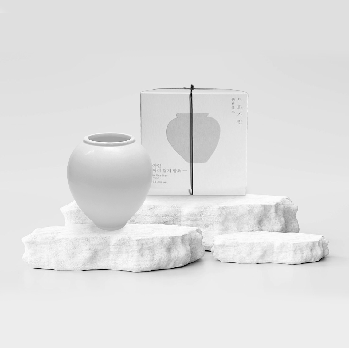 House of Dohwa Moon Jar Rice Bran Candle 320g 1ea by Coréelle