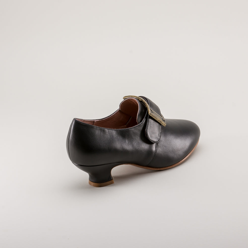 Kensington 18th Century Leather Shoes (Black) by American Duchess