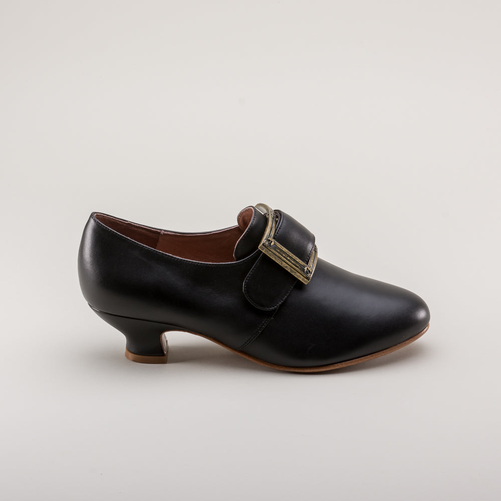 Kensington 18th Century Leather Shoes (Black) by American Duchess
