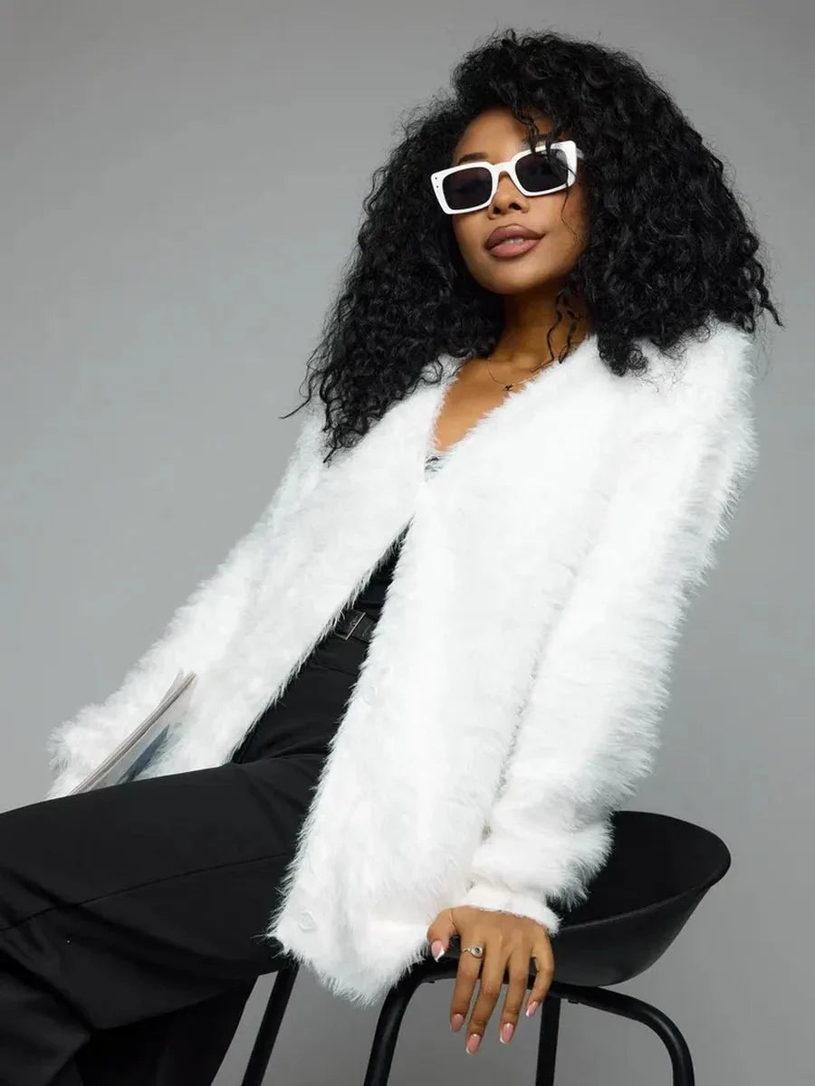 Cozy Priya Loose V-neck Sweater - Fall Essential by Celidior