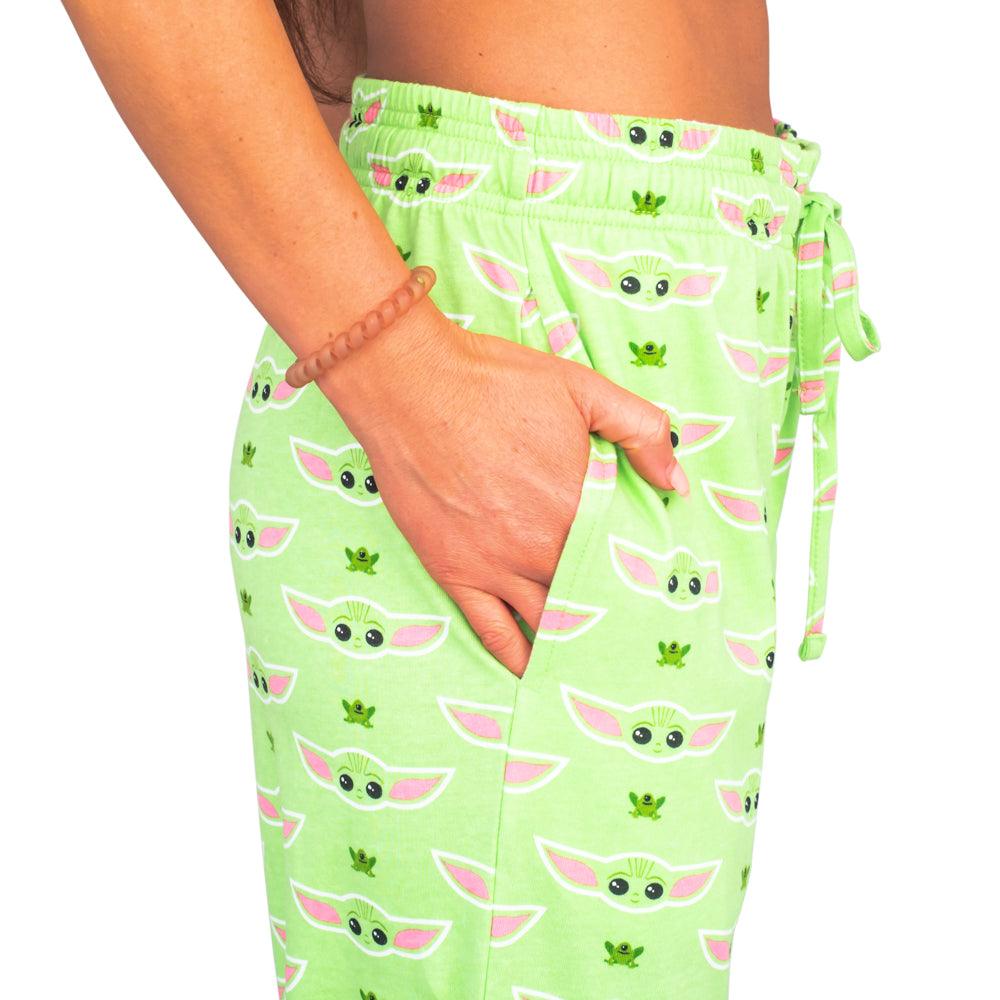 Star Wars Baby Yoda and Frogs Pajamas Green Lounge Pants by TVStoreOnline