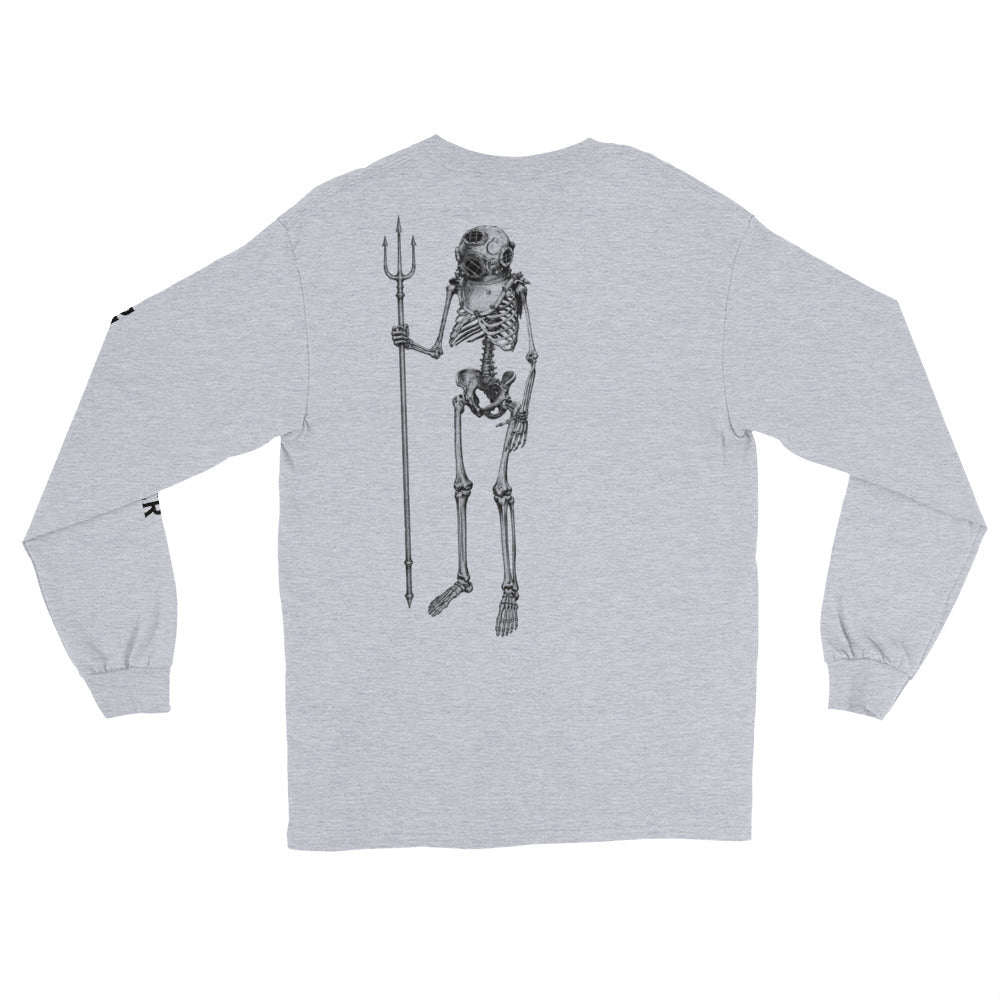 Dead in the Water™ / Men’s Long Sleeve Shirt by DeepSea Locker